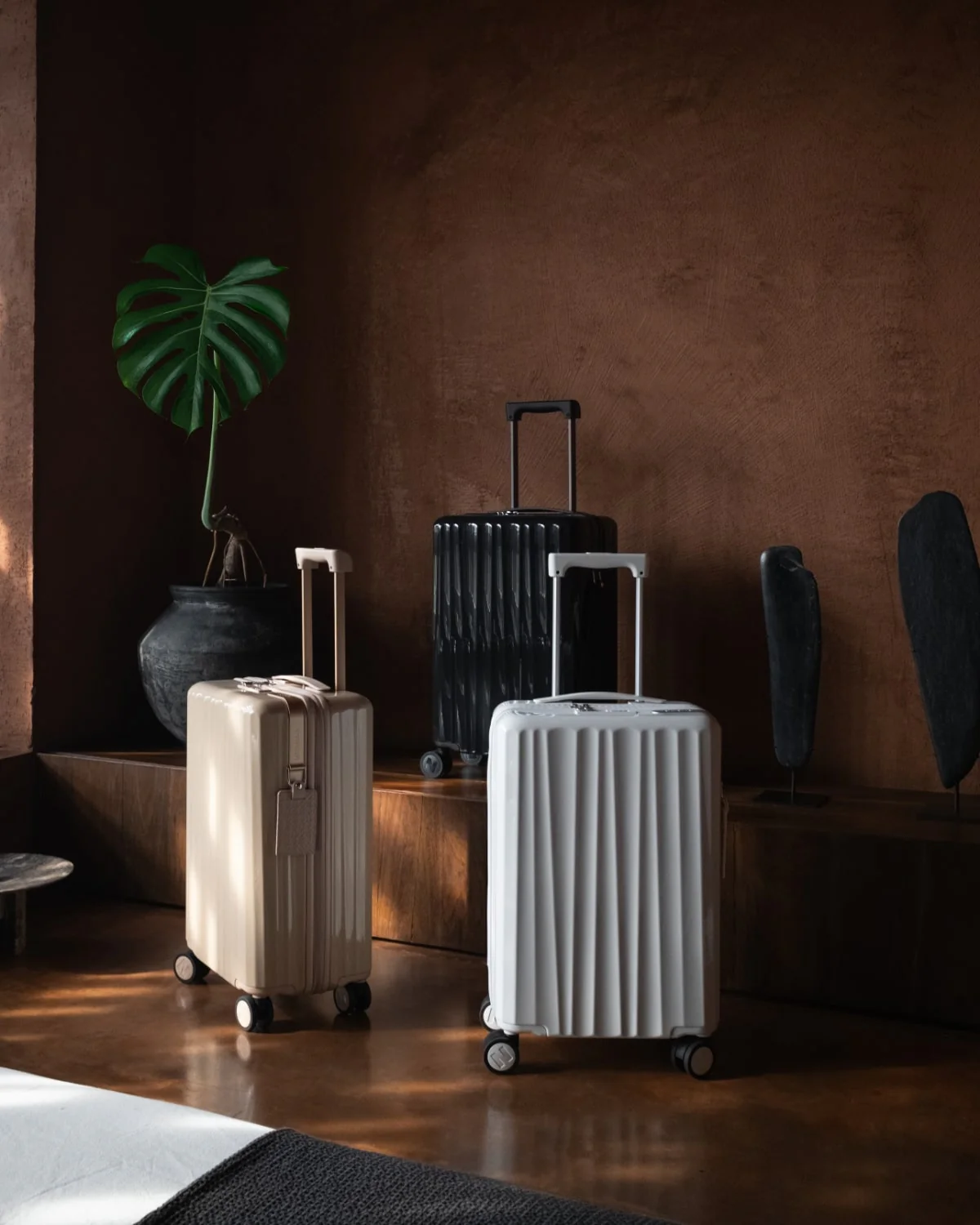 Bold Cabin Bag - Image 11