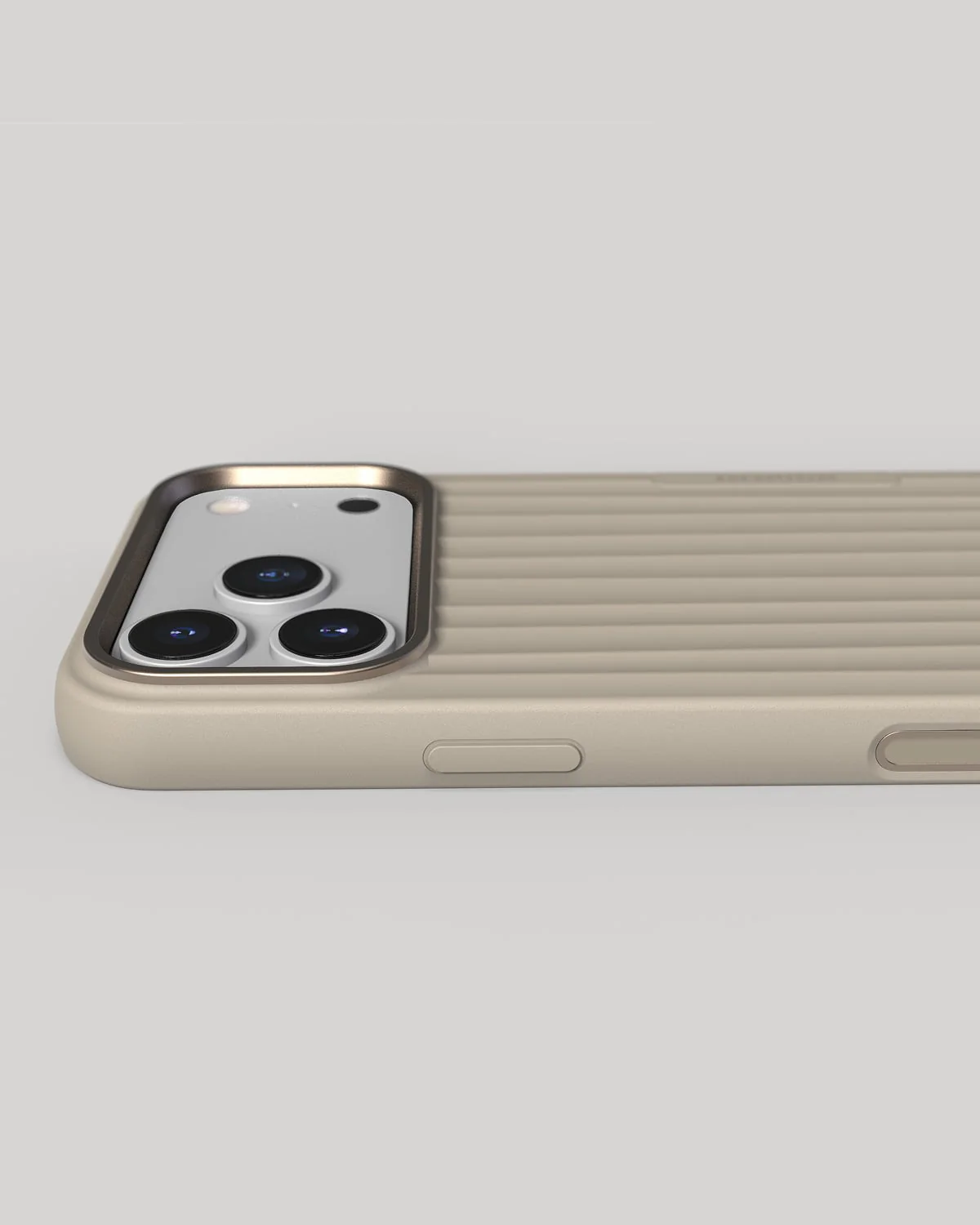 Bold Case - iPhone 17 Pro Max - Linen Beige & Chalk White - Image 4