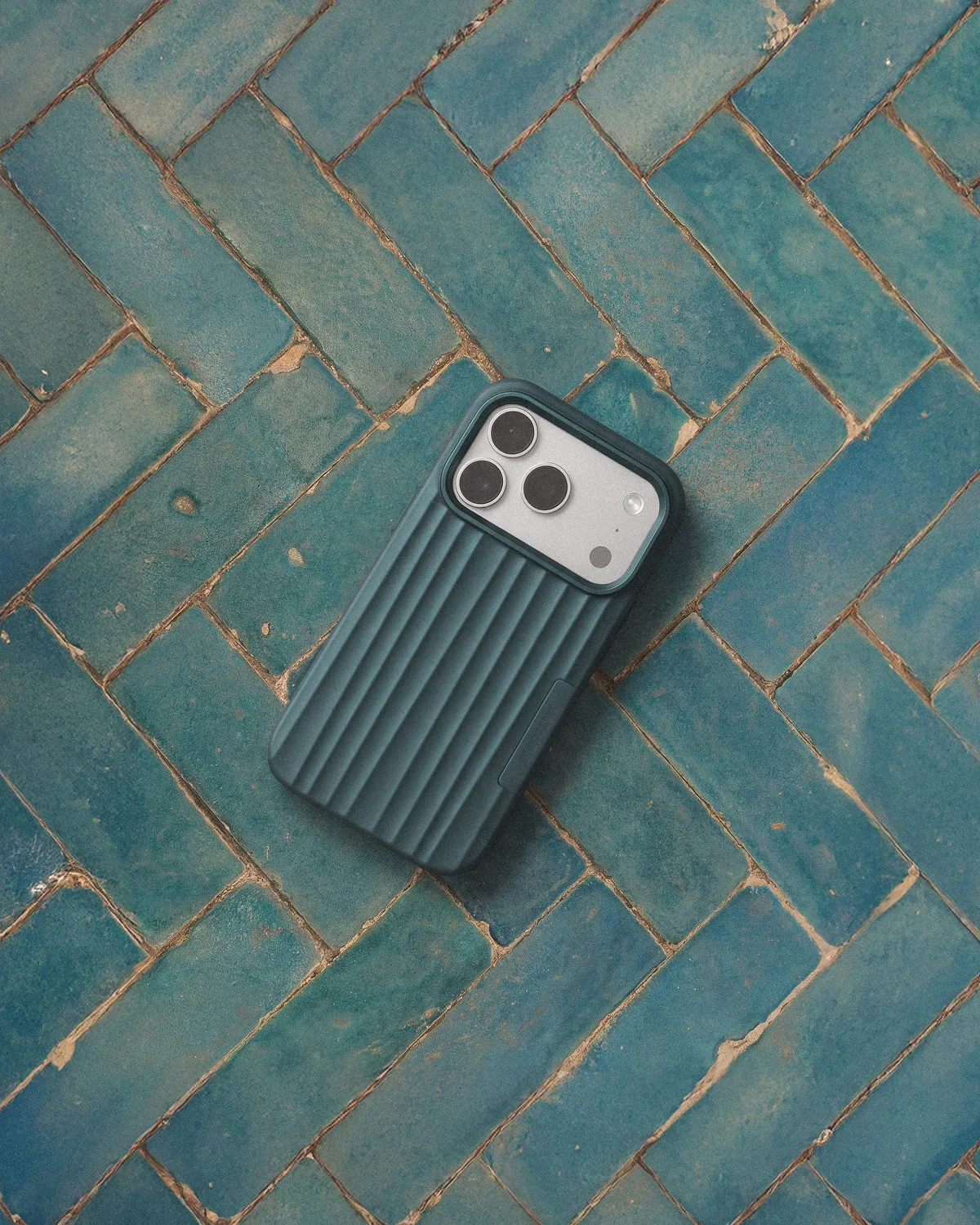 Bold Case - Image 3