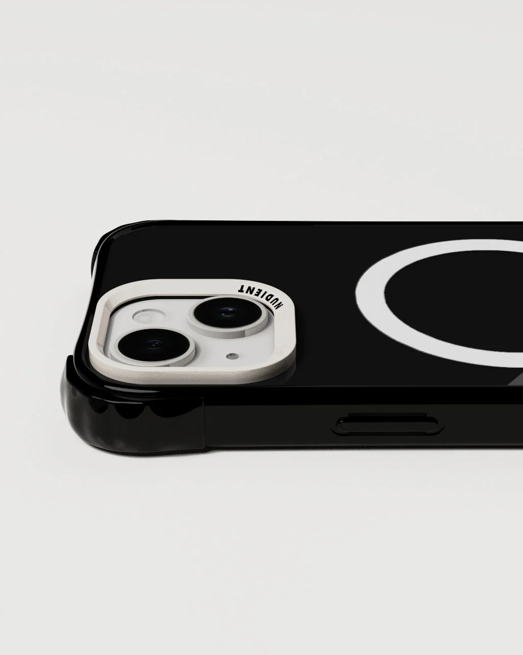 Form Bumpy Case - Image 4