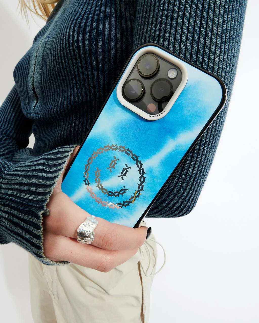Miniatyrbild 2
