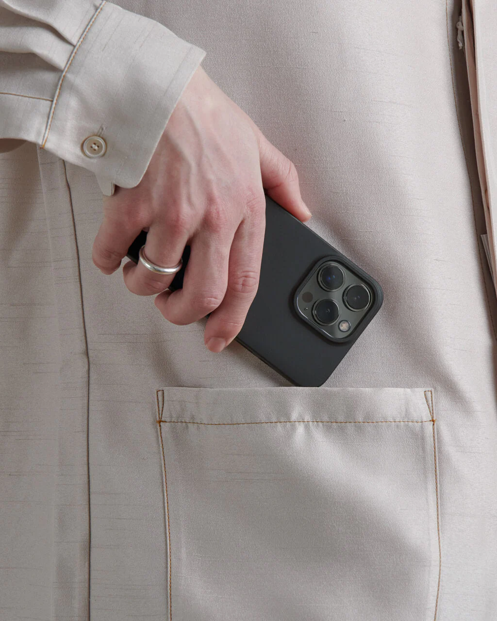 Thin Case - Image 3