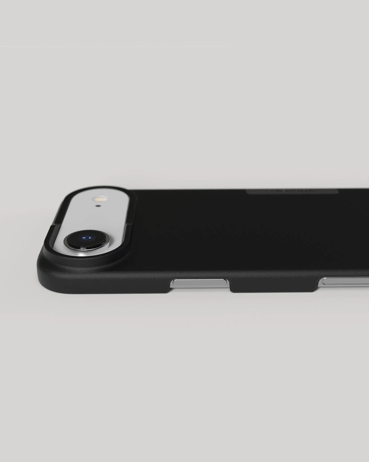 Thin Case - Image 4