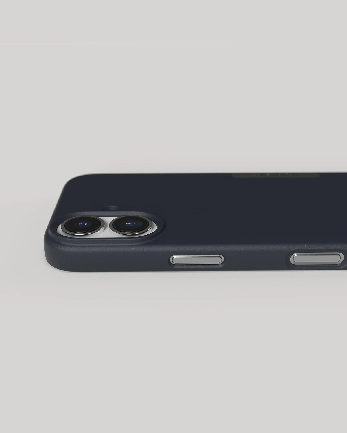 Thin Case - Image 4