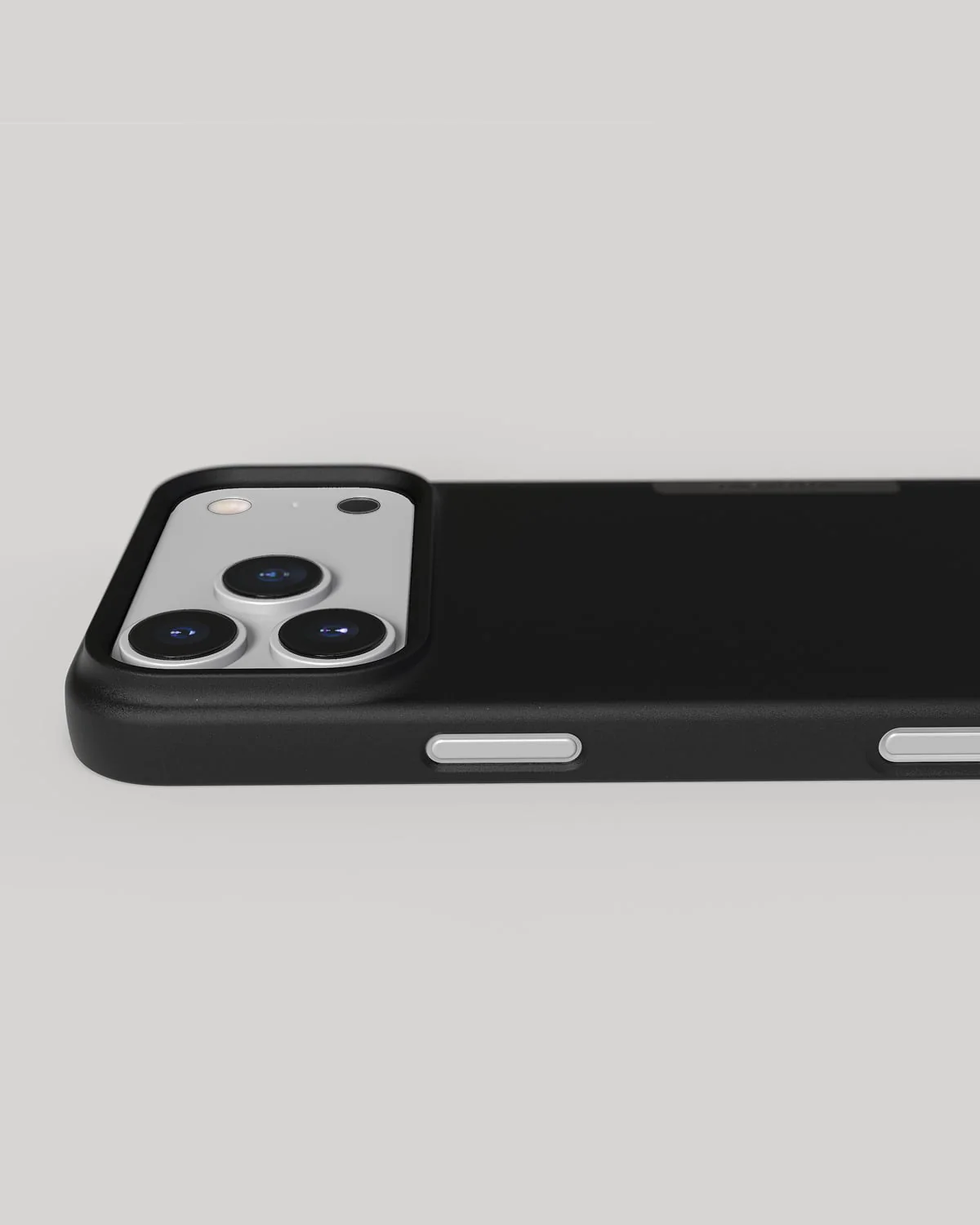 Thin Case - iPhone 17 Pro Max - Ink Black & Pine Green - Image 4