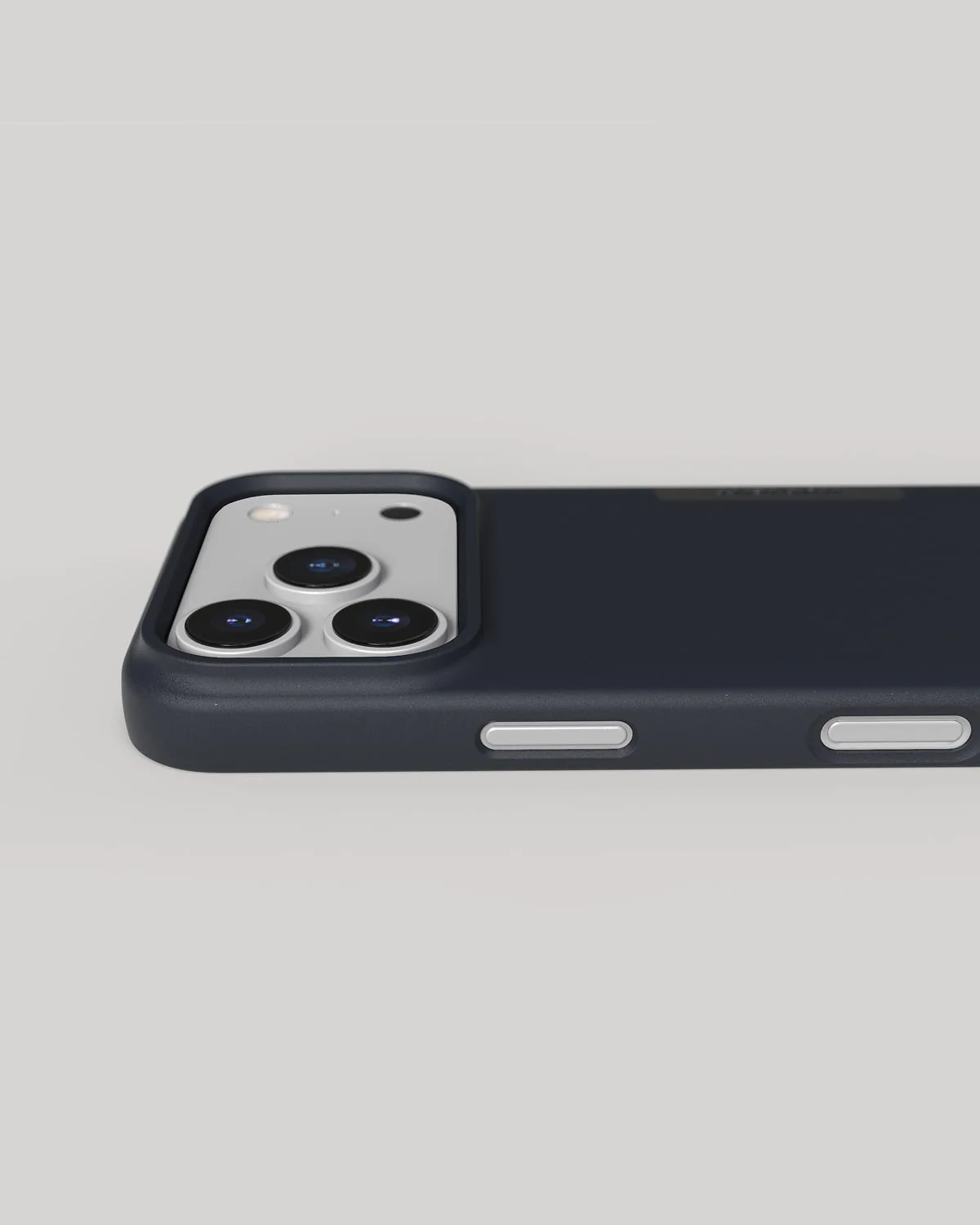 Thin Case - Image 6